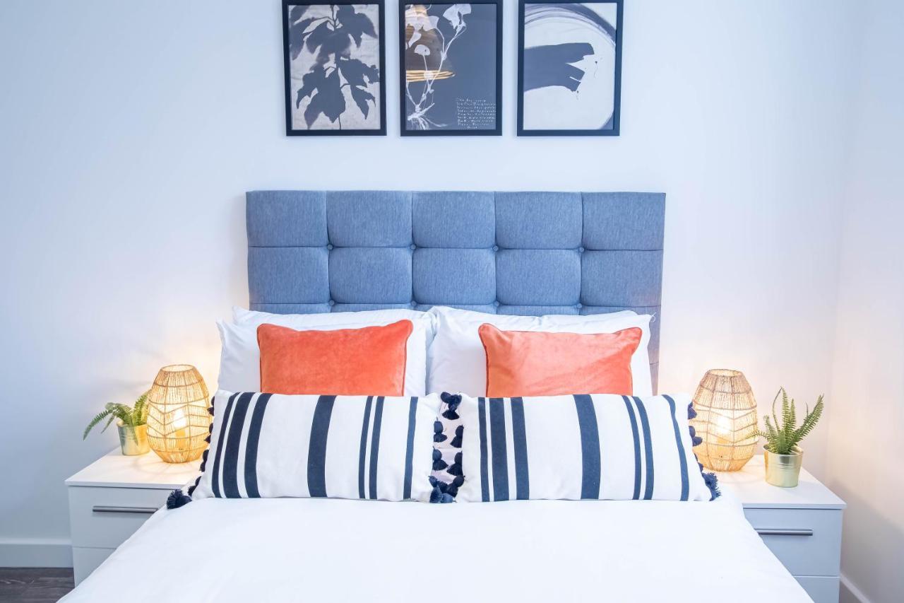 Luxury Apartments Available Next To Train Station - The Wallgate Apartments Wigan - Free Parking エクステリア 写真