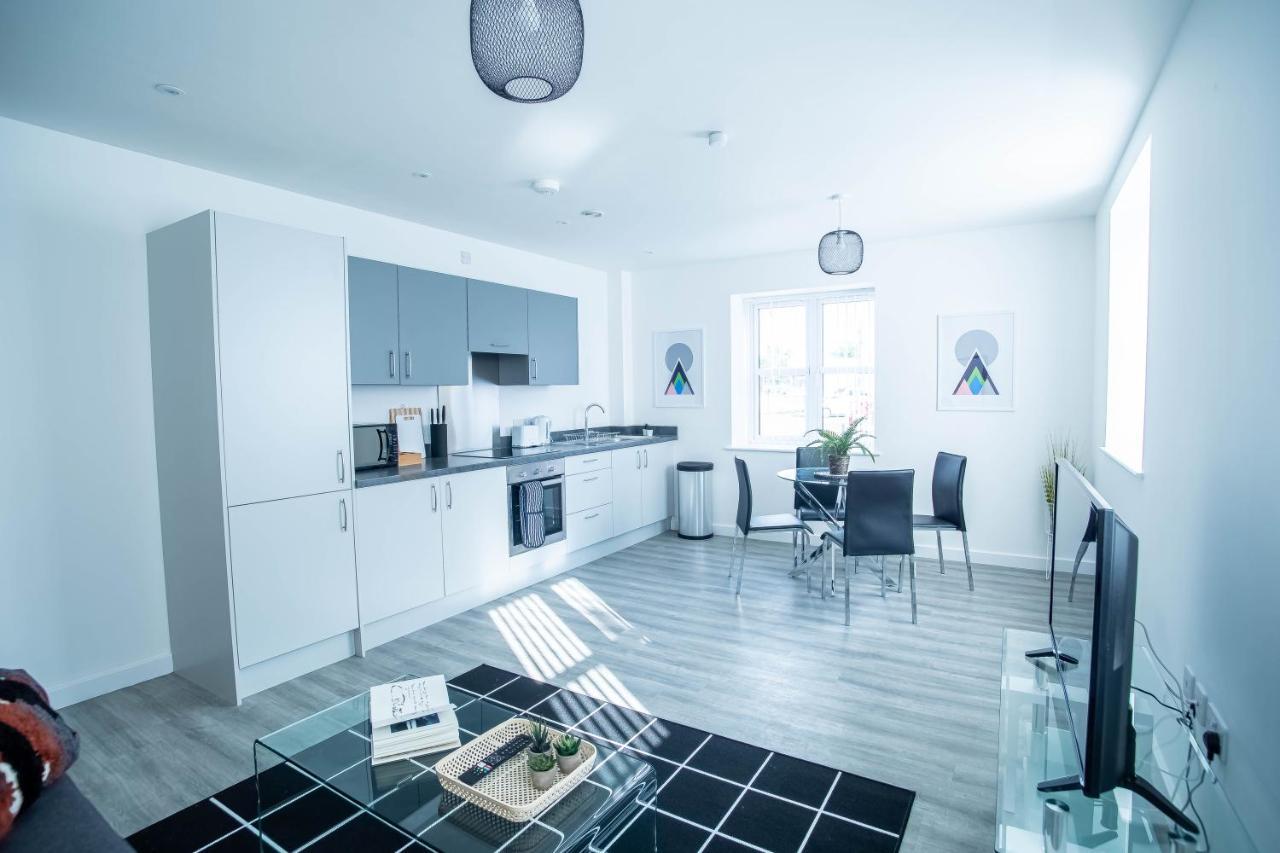 Luxury Apartments Available Next To Train Station - The Wallgate Apartments Wigan - Free Parking エクステリア 写真