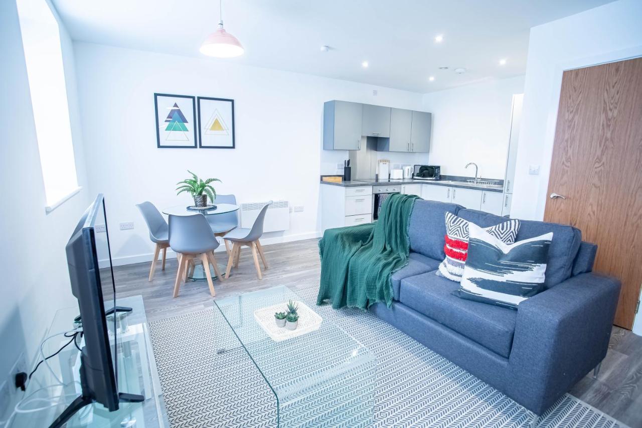 Luxury Apartments Available Next To Train Station - The Wallgate Apartments Wigan - Free Parking エクステリア 写真