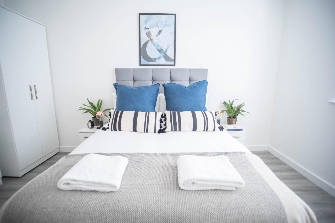 Luxury Apartments Available Next To Train Station - The Wallgate Apartments Wigan - Free Parking エクステリア 写真