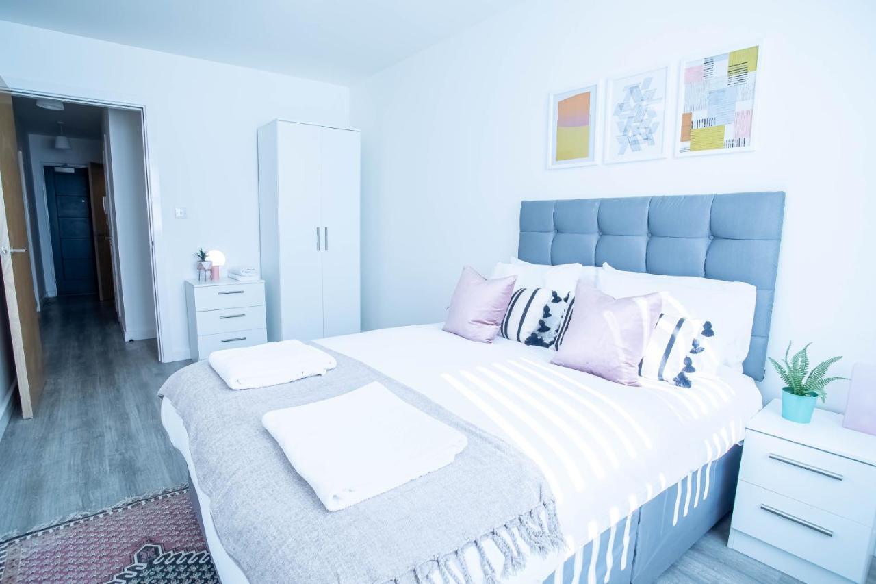 Luxury Apartments Available Next To Train Station - The Wallgate Apartments Wigan - Free Parking エクステリア 写真