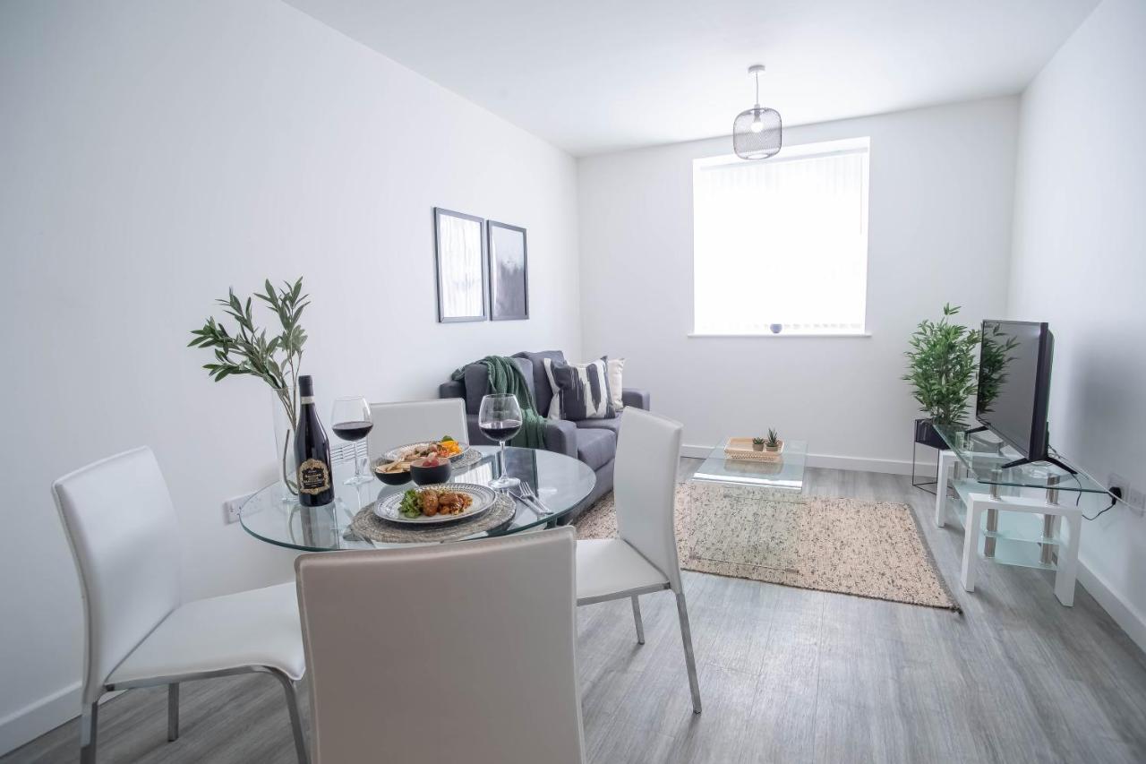 Luxury Apartments Available Next To Train Station - The Wallgate Apartments Wigan - Free Parking エクステリア 写真